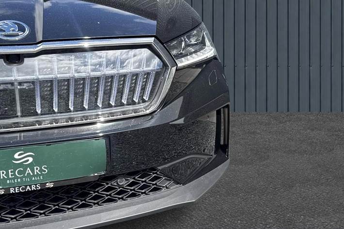 Sort Skoda Enyaq fra 2025