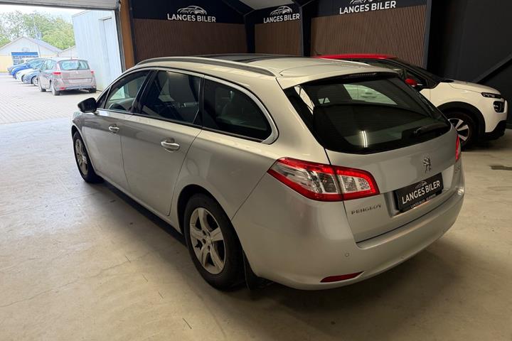 Sølv Peugeot 508 fra 2013