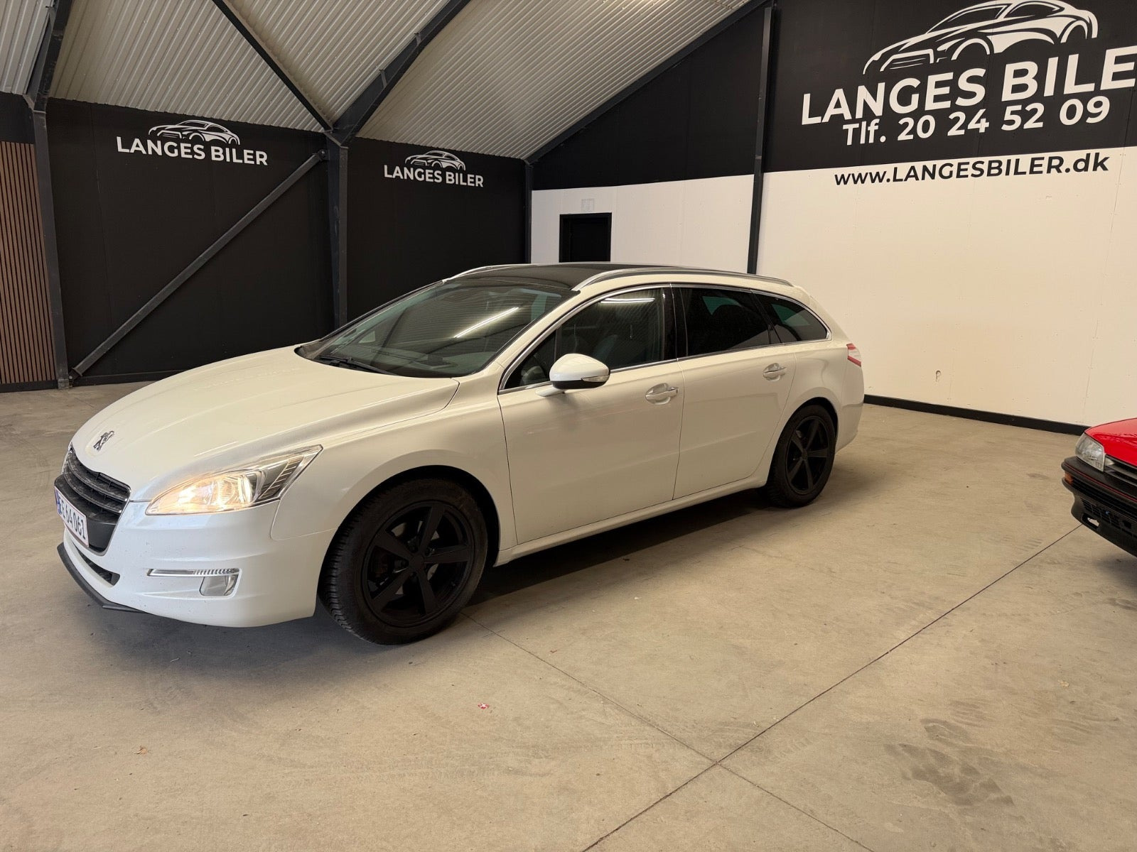 Hvid Peugeot 508 fra 2012