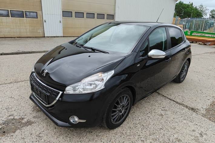 undefined Peugeot 208 fra 2014