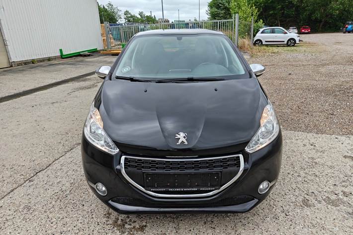 undefined Peugeot 208 fra 2014