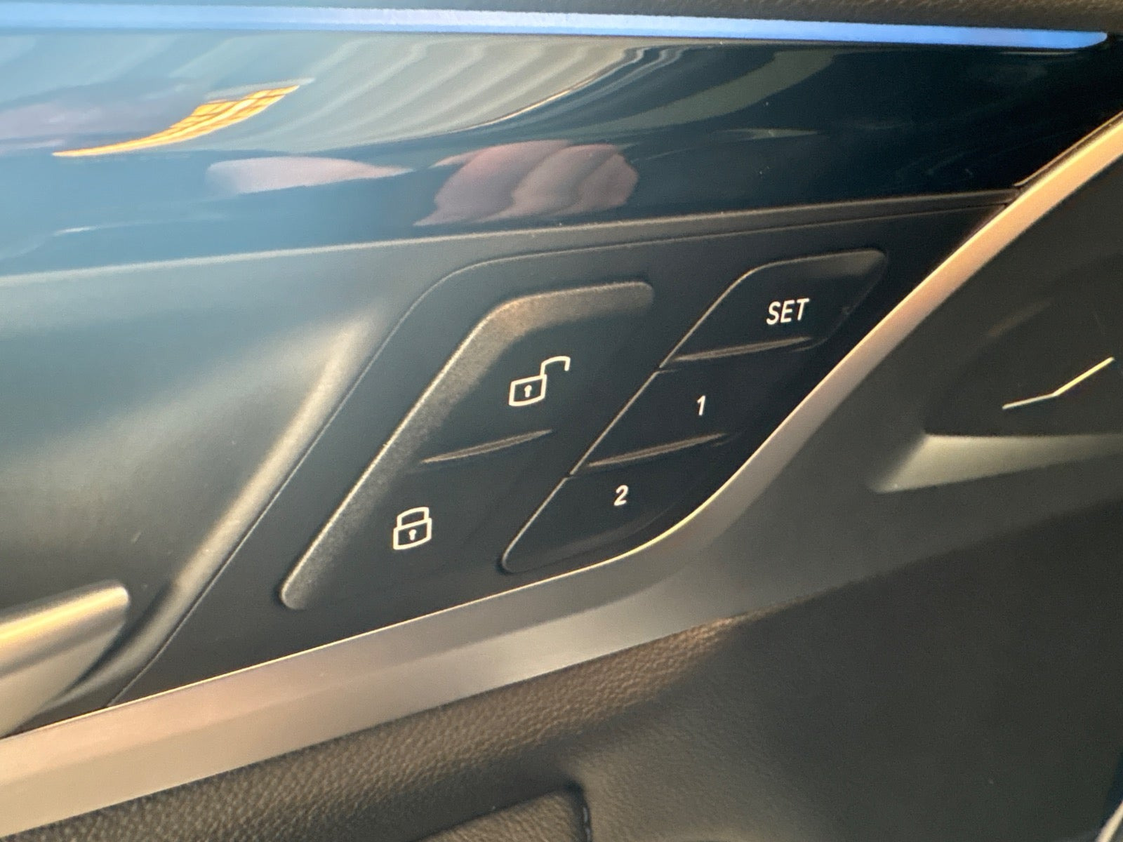Blå BMW iX3 fra 2022