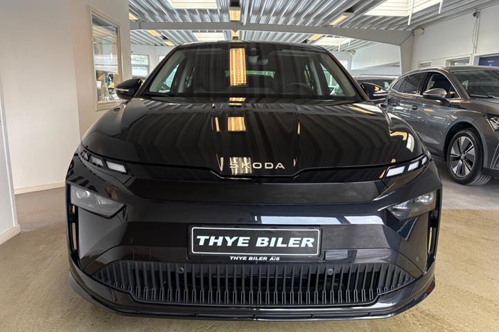 Sort Skoda Enyaq fra 2026