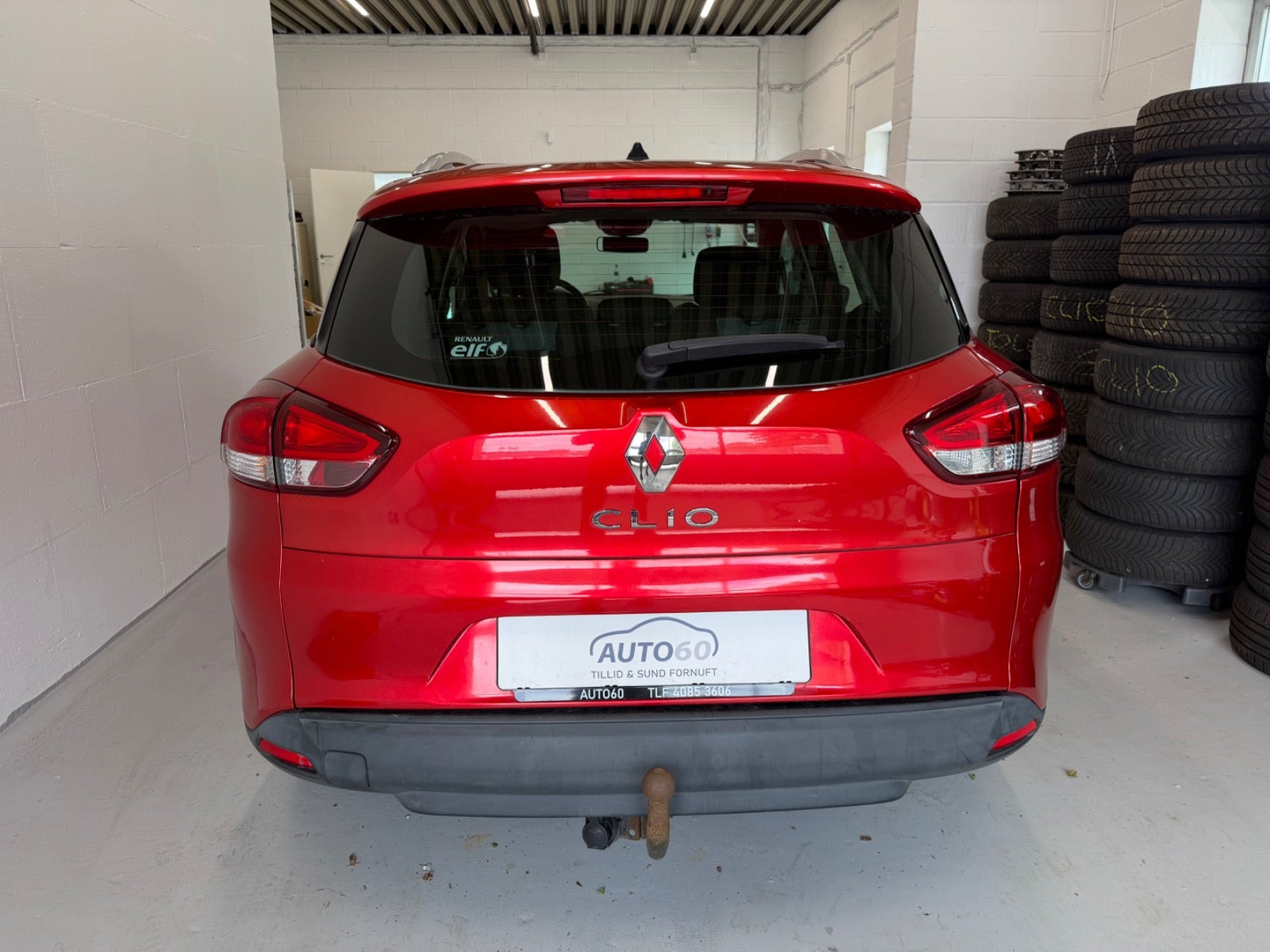 Rød Renault Clio IV fra 2017