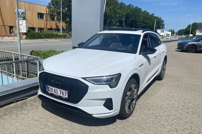 undefined Audi e-tron fra 2020 set udefra