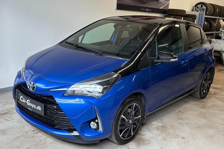 Sort Toyota Yaris fra 2018