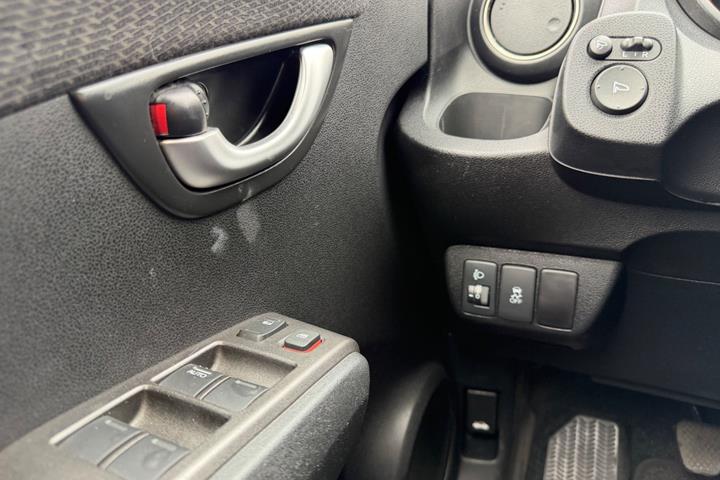 Grøn Honda Jazz fra 2013