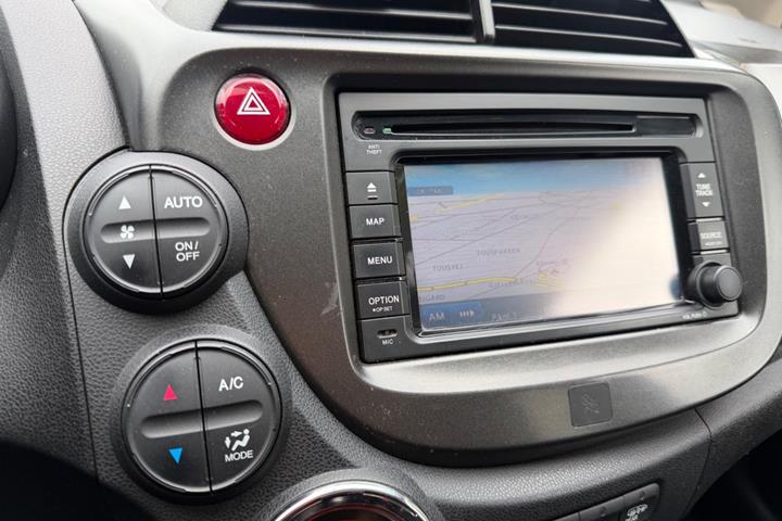 Grøn Honda Jazz fra 2013