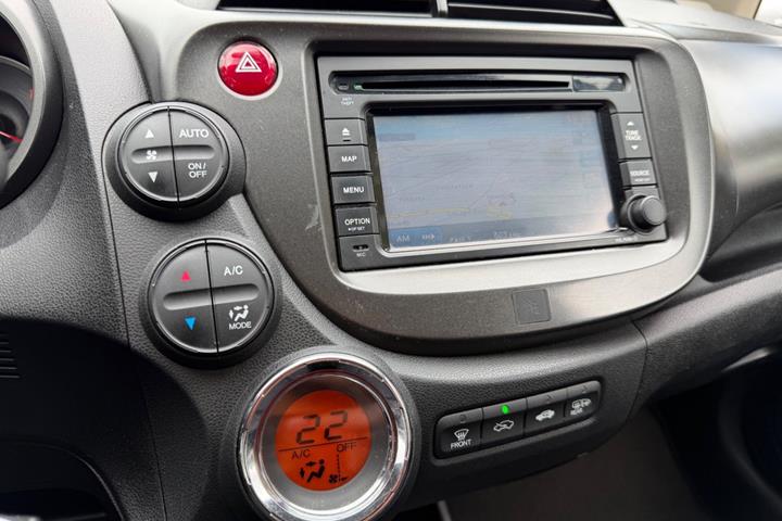 Grøn Honda Jazz fra 2013