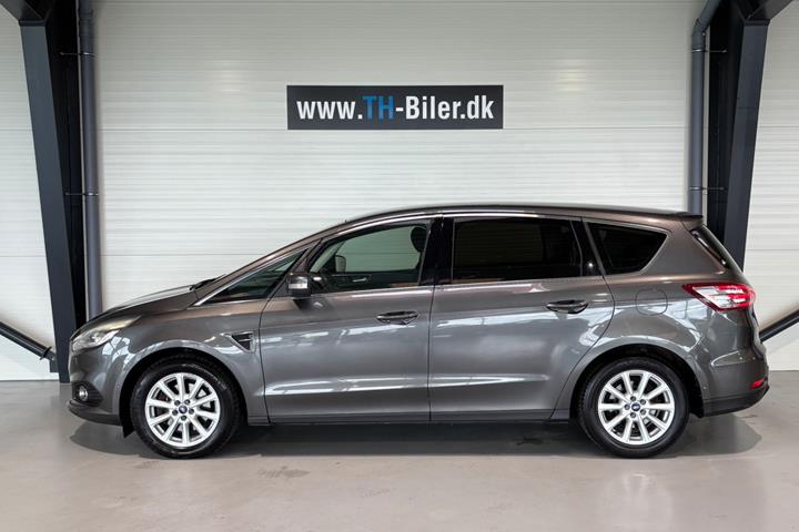 undefined Ford S-MAX fra 2016