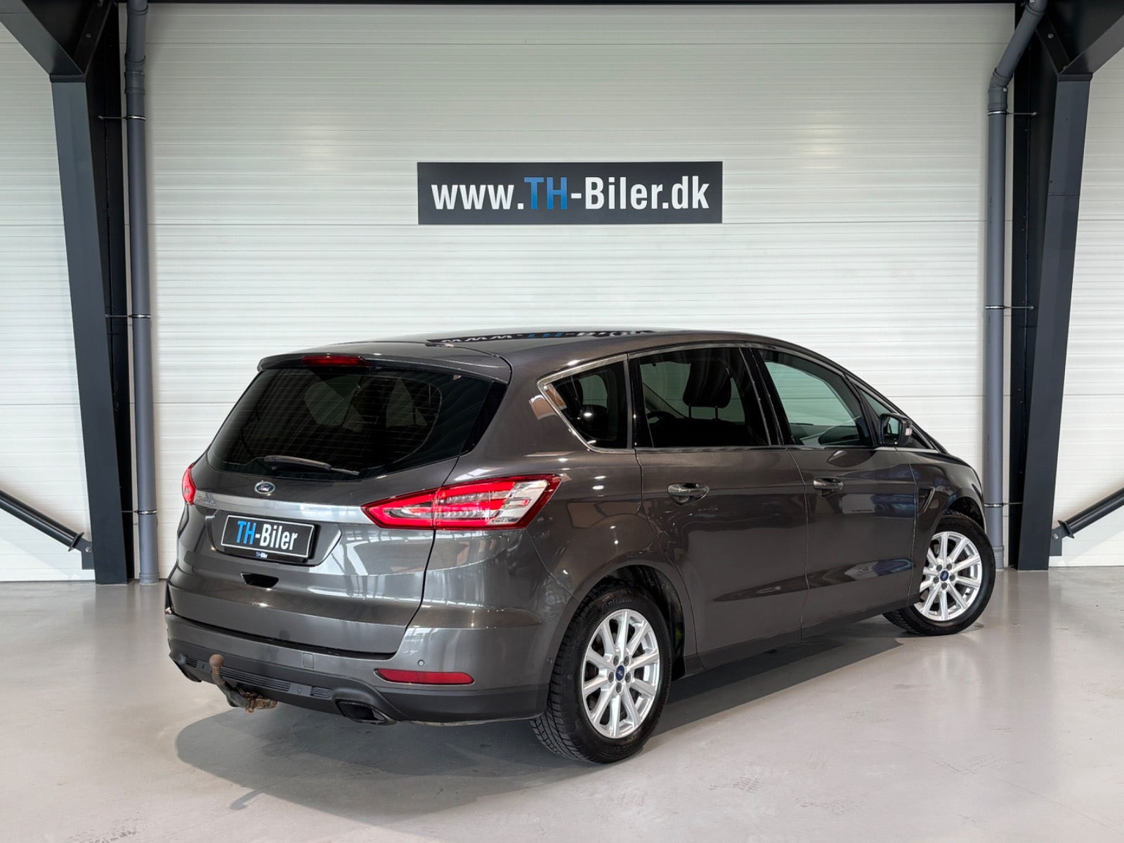 undefined Ford S-MAX fra 2016