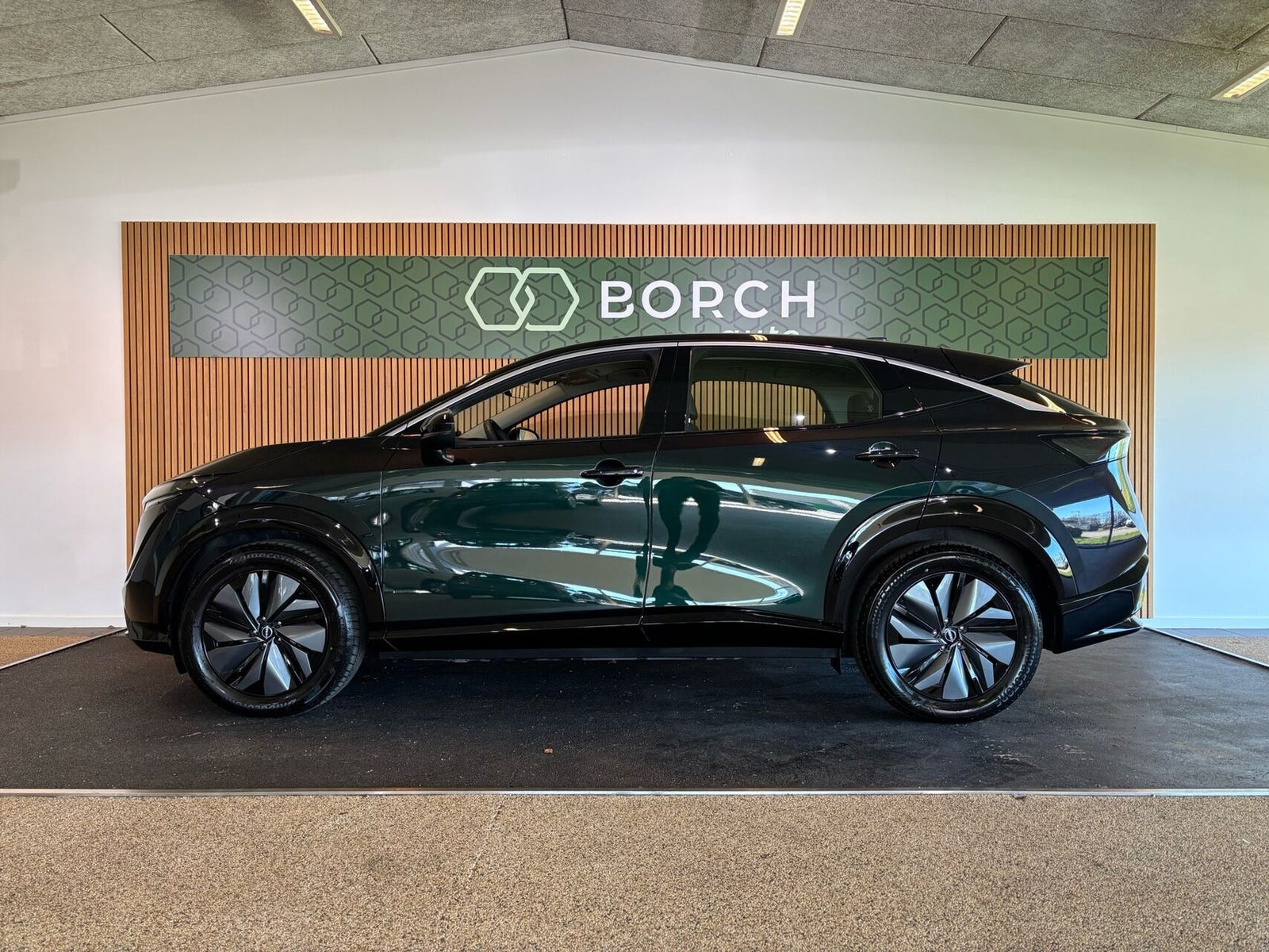 Grøn Nissan Ariya fra 2024