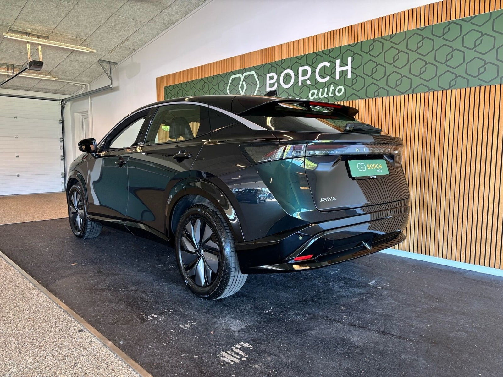 Grøn Nissan Ariya fra 2024