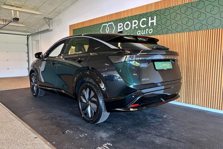Grøn Nissan Ariya fra 2024