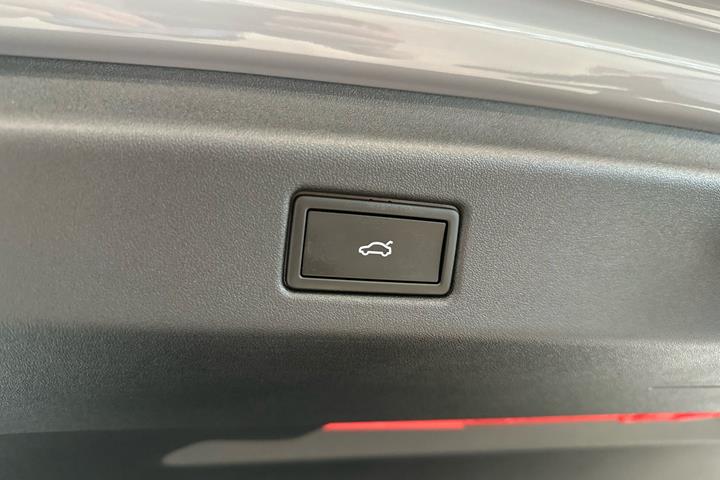 Grå VW ID.7 fra 2026