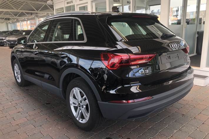 Sort Audi Q3 fra 2022