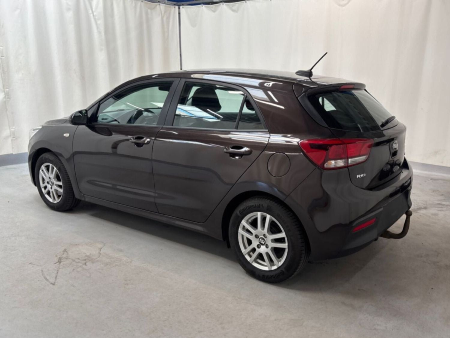 Sort Kia Rio fra 2017