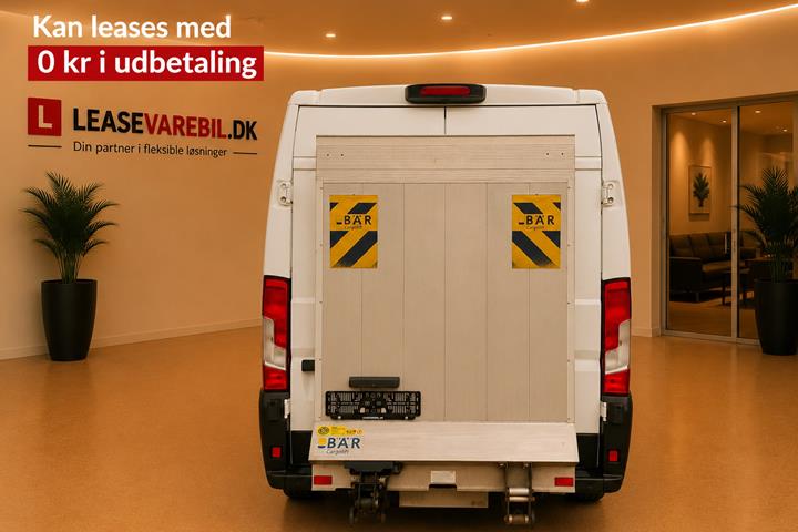 Hvid Peugeot Boxer 333 fra 2020