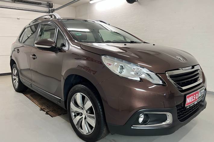Brun Peugeot 2008 fra 2014