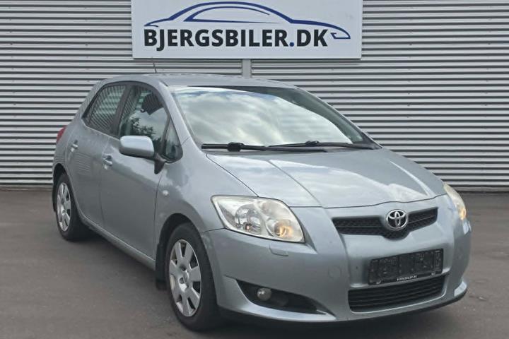 undefined Toyota Auris fra 2009 set udefra