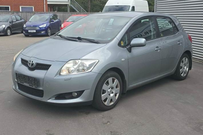 undefined Toyota Auris fra 2009
