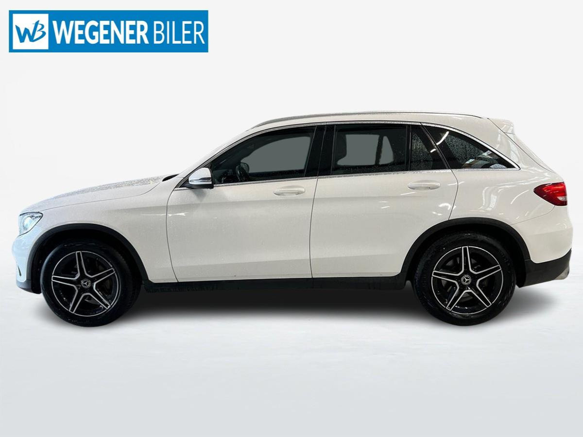 Hvid Mercedes GLC250 fra 2016