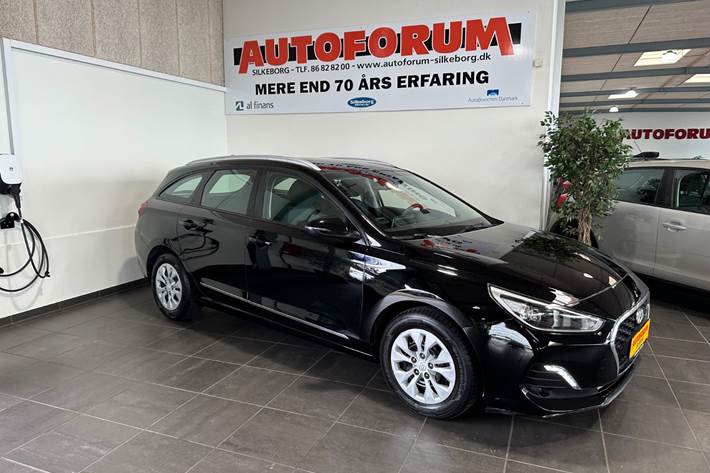 Sort Hyundai i30 fra 2020