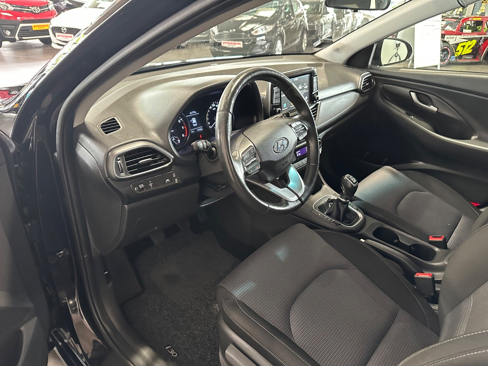 Sort Hyundai i30 fra 2020