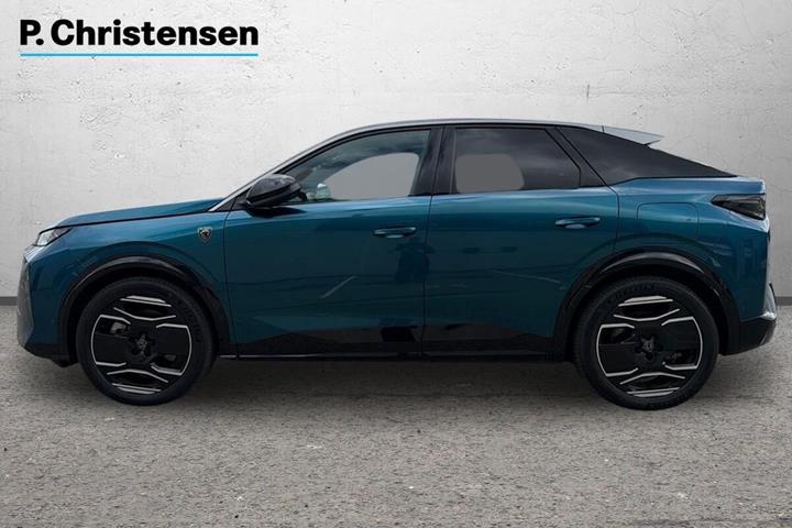 Blå Peugeot e-3008 fra 2024