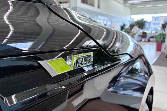 Sort Skoda Enyaq fra 2026