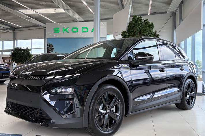 Sort Skoda Elroq fra 2027 set udefra