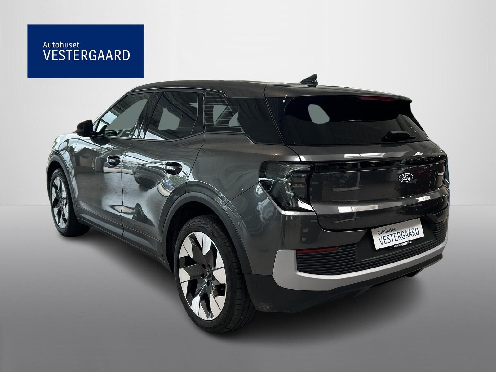 Grå Ford Explorer fra 2025
