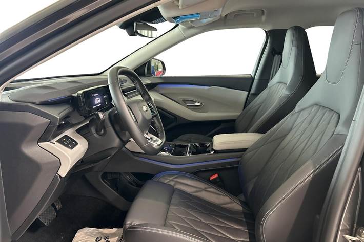 Grå Ford Explorer fra 2025