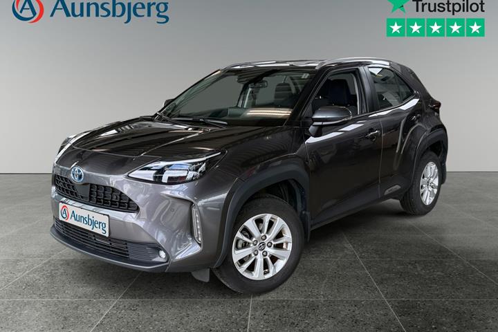 Grå Toyota Yaris Cross fra 2022