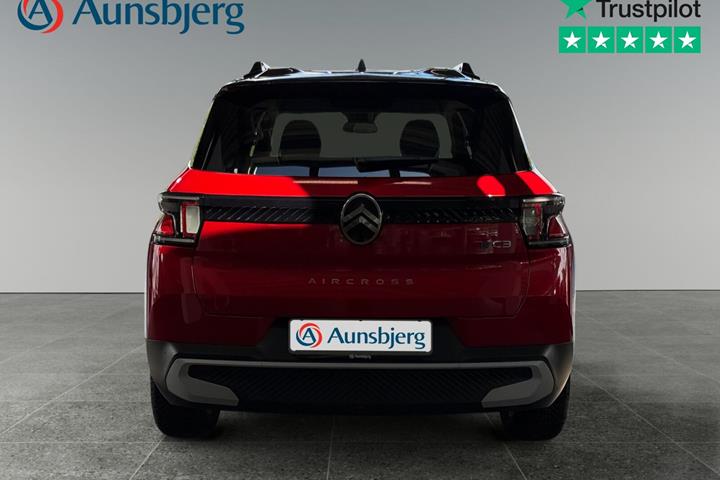 Rød Citroën e-C3 Aircross fra 2025