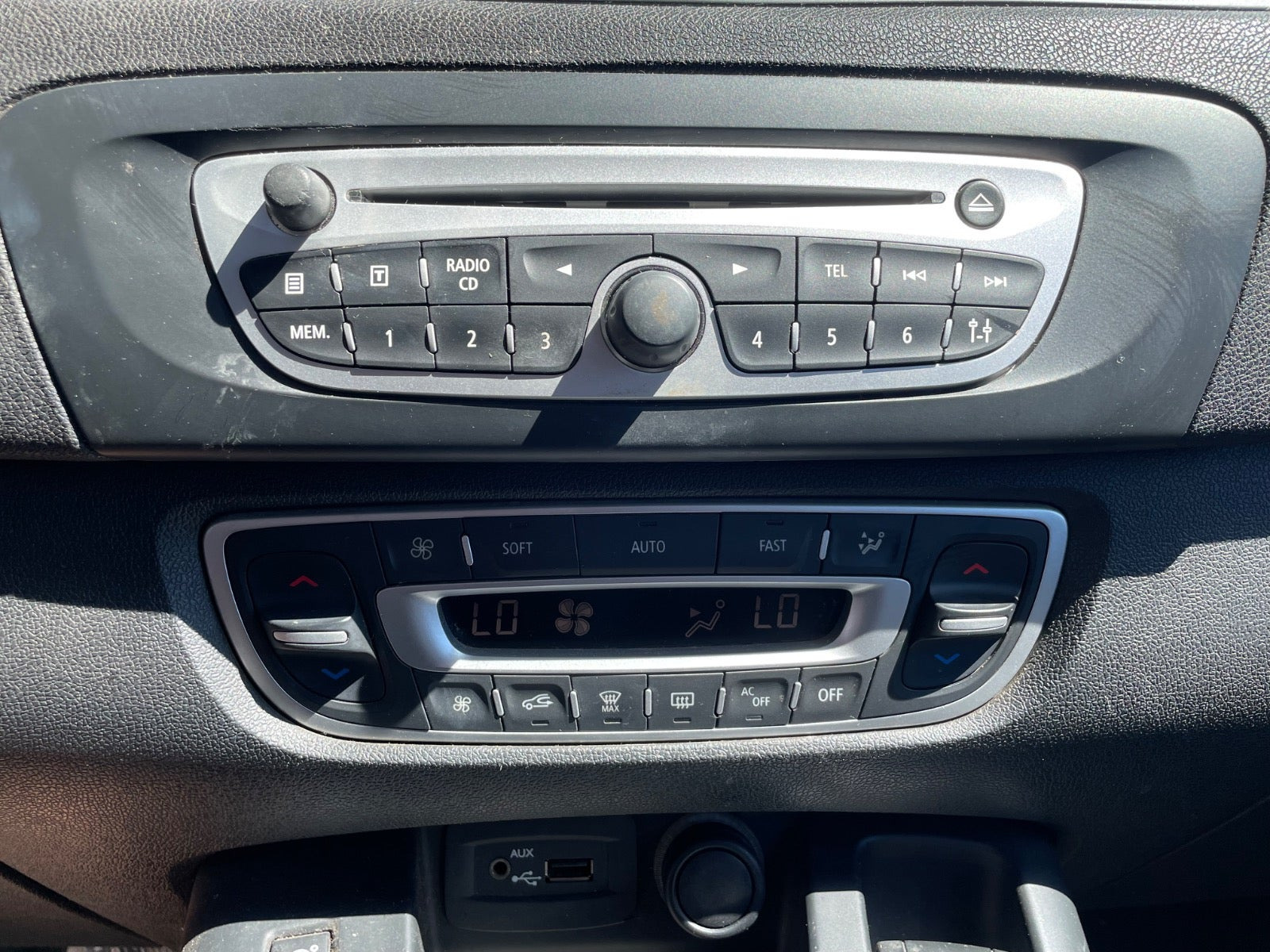 Sort Renault Grand Scenic III fra 2011