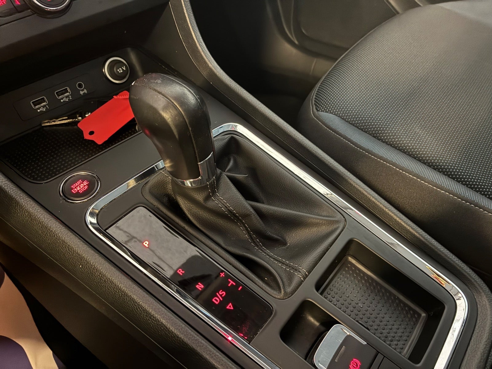 Sort Seat Ateca fra 2017