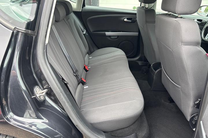 Sort Seat Leon fra 2011