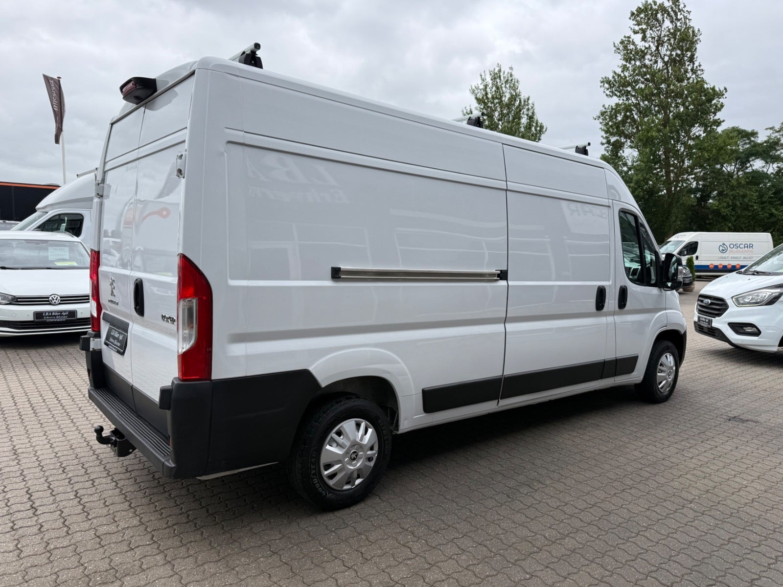 Hvid Peugeot Boxer 333 fra 2022