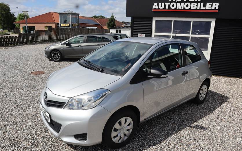 Toyota Yaris 1,0 VVT-i T1