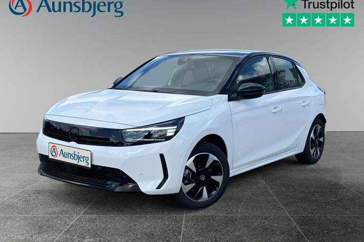 Hvid Opel Corsa-e fra 2024