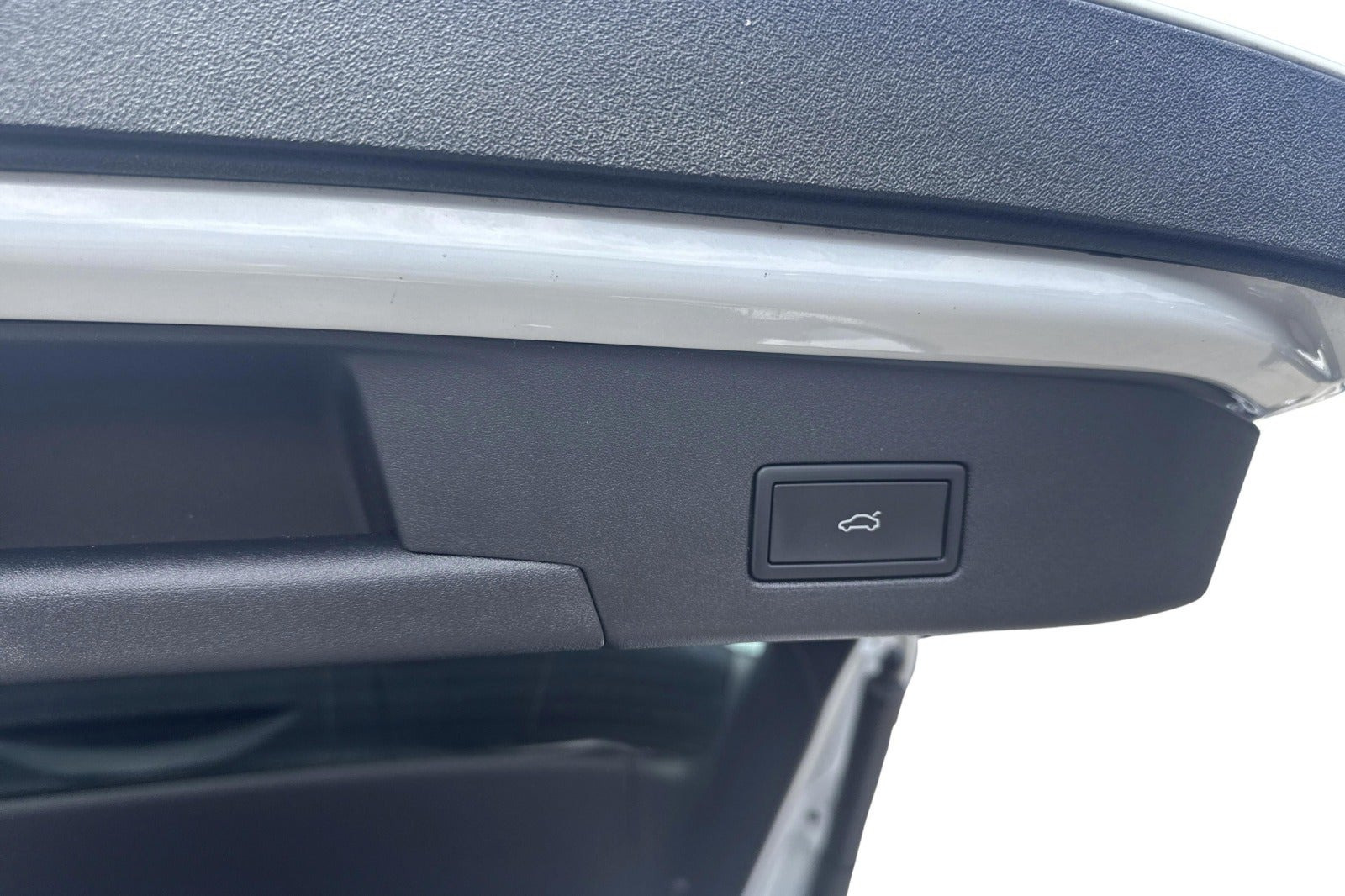 Hvid VW ID.4 fra 2025