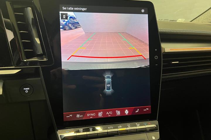 Grå Renault Scenic E-Tech fra 2024