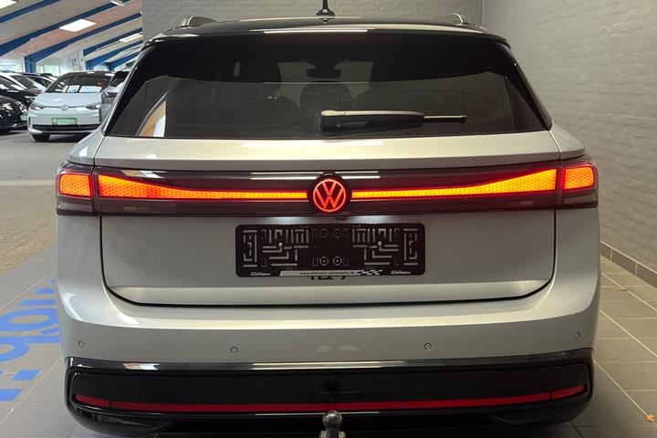Sølv VW ID.7 fra 2025