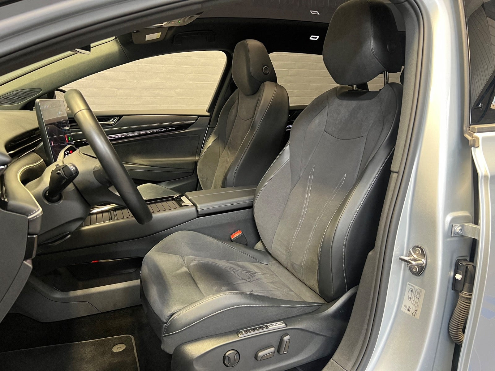 Sølv VW ID.7 fra 2025