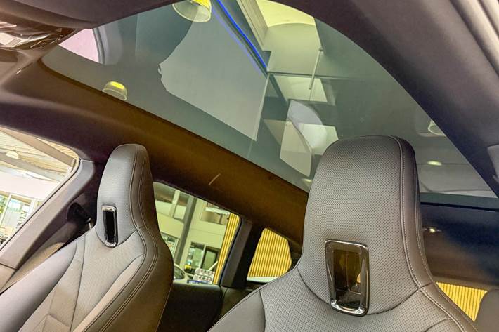 Sort BMW iX fra 2023