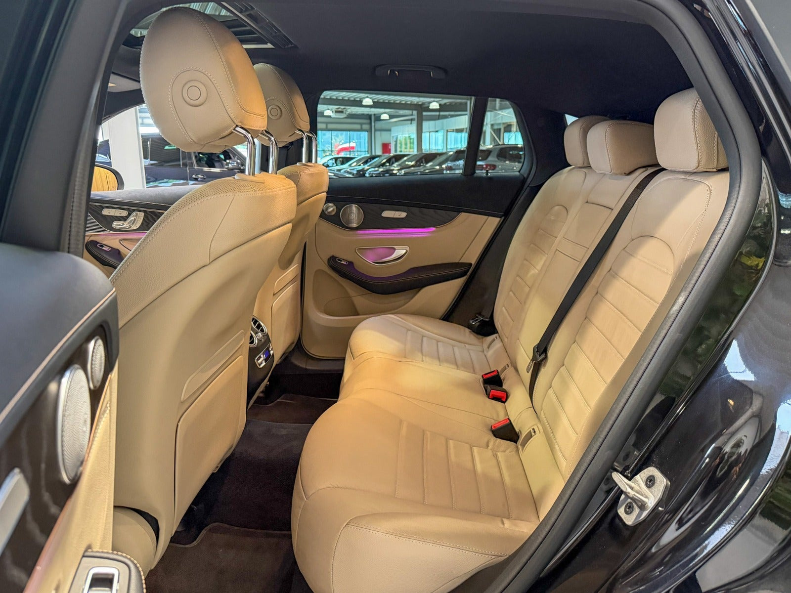 Sort Mercedes EQC400 fra 2021