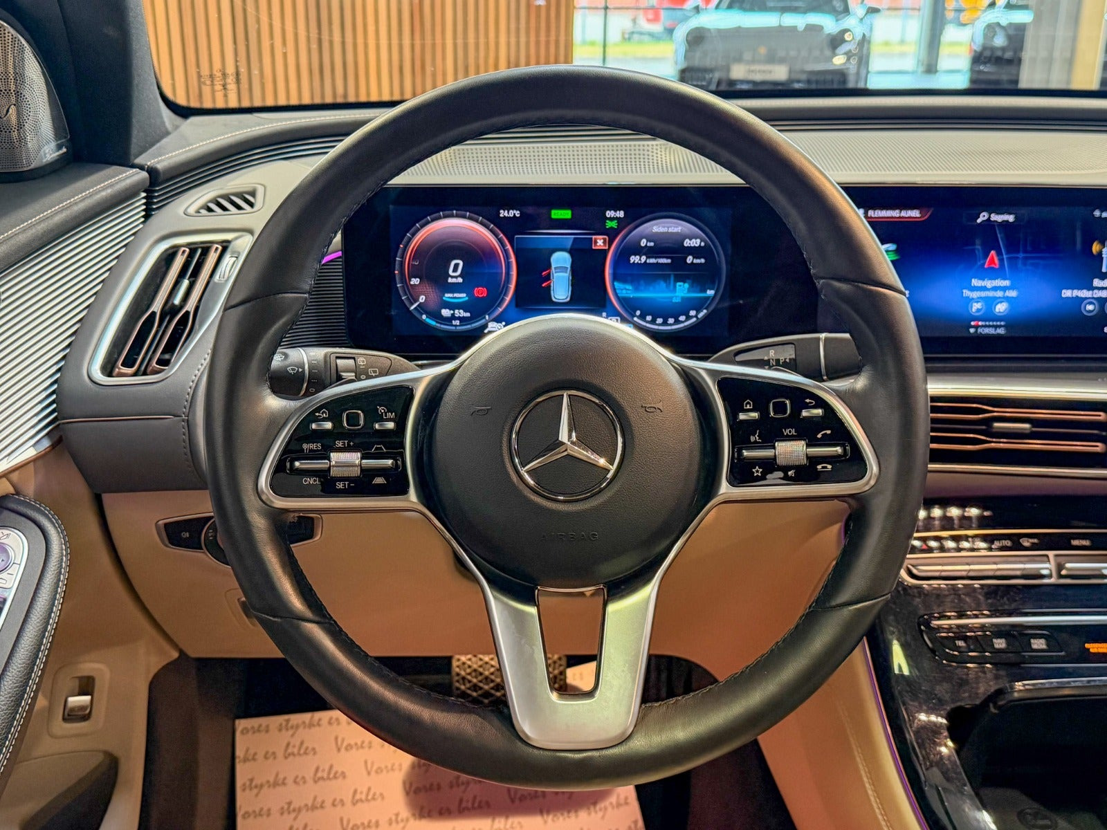 Sort Mercedes EQC400 fra 2021