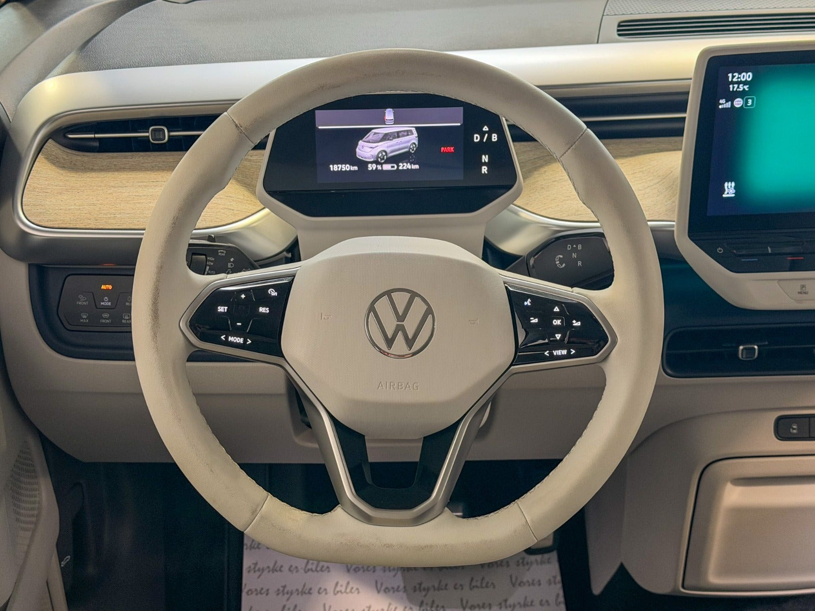 Blå VW ID.Buzz fra 2023