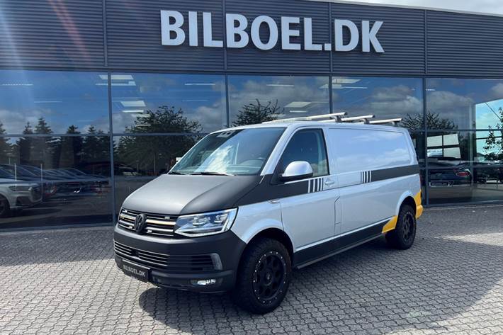 Sølv VW Transporter fra 2019